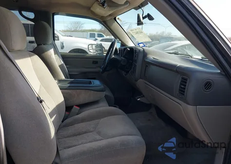 2005 Chevrolet Tahoe Ls из США, поврежденный, VIN 1GNEC13T45J221375